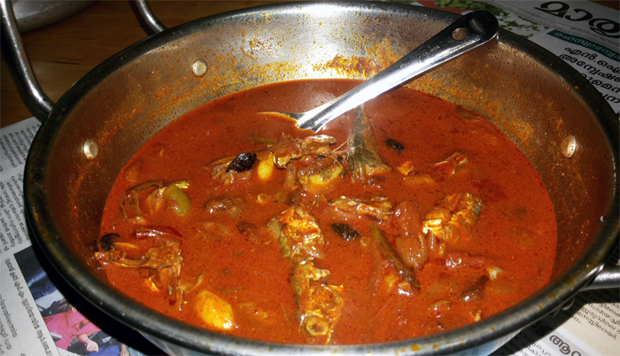 Sardine fish curry – Kerala style sardine fish curry
